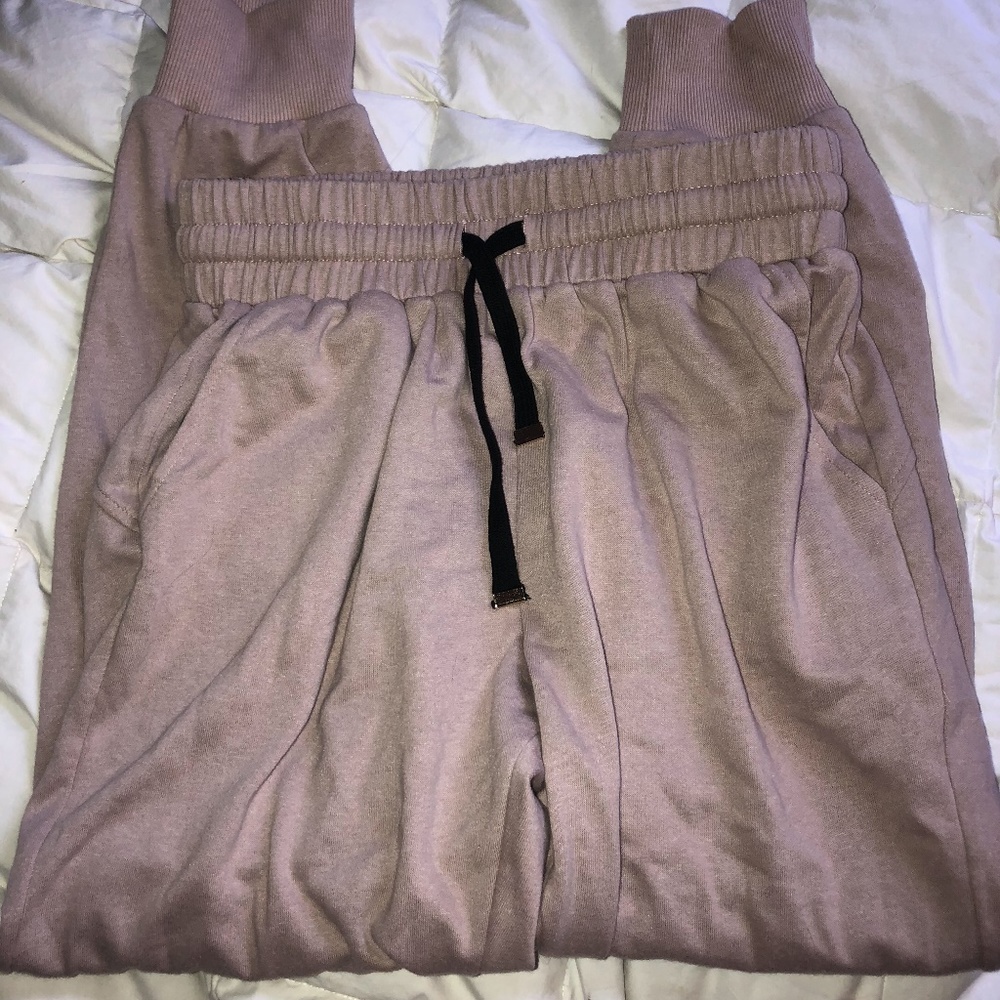 Womens Junior light pink sweatpants